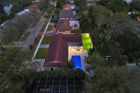 2126 NE 187th Street North Miami Beach FL 33179