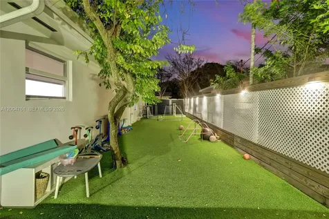 2126 NE 187th Street North Miami Beach FL 33179