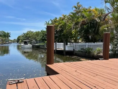 5881 SW 15th Street Plantation FL 33317