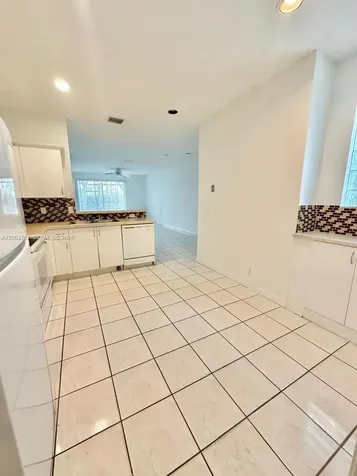 3624 San Simeon Creek Weston FL 33331