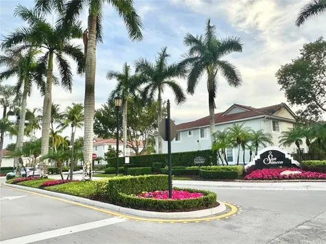 3624 San Simeon Creek Weston FL 33331