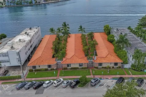 2160 Bay Drive Miami Beach FL 33141