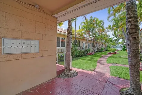 2160 Bay Drive Miami Beach FL 33141