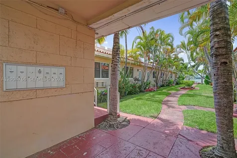 2160 Bay Drive Miami Beach FL 33141