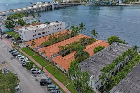 2160 Bay Drive Miami Beach FL 33141