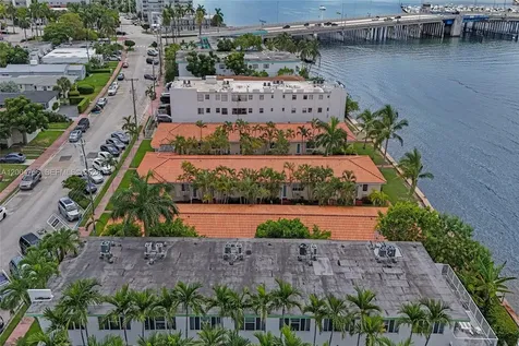 2160 Bay Drive Miami Beach FL 33141