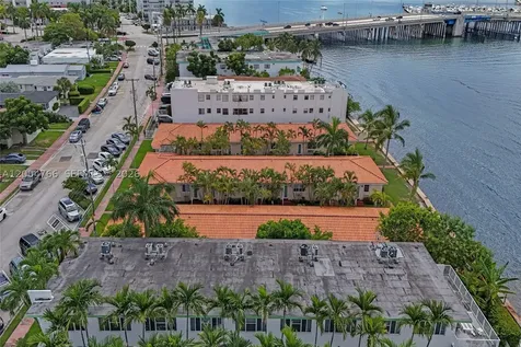 2160 Bay Drive Miami Beach FL 33141