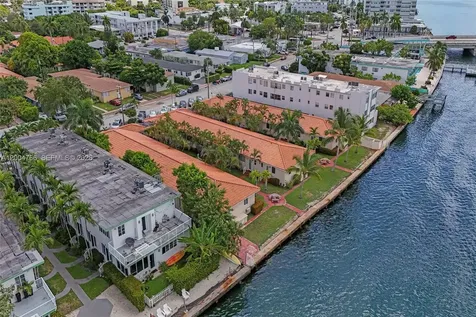 2160 Bay Drive Miami Beach FL 33141