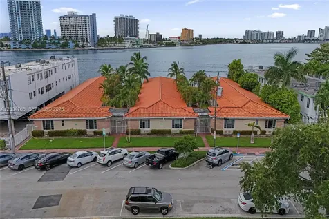 2160 Bay Drive Miami Beach FL 33141