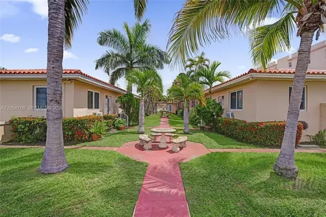 2160 Bay Drive Miami Beach FL 33141