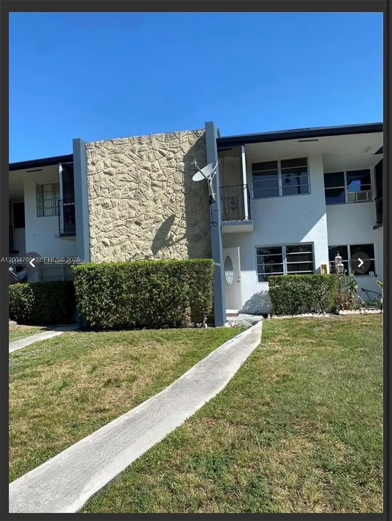 5315 Hollywood Boulevard Hollywood FL 33021