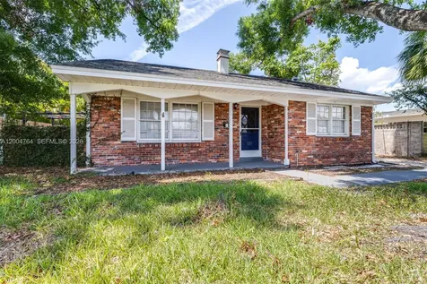 100 Huron Avenue Tampa FL 33606