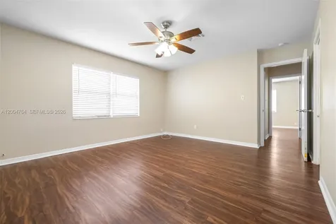100 Huron Avenue Tampa FL 33606