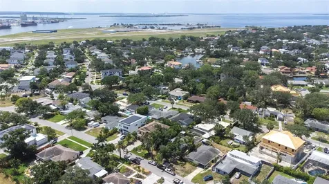 100 Huron Avenue Tampa FL 33606