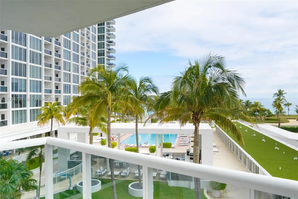 10275 Collins Avenue Bal Harbour FL 33154