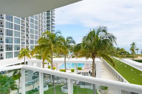 10275 Collins Avenue Bal Harbour FL 33154
