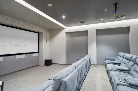 10275 Collins Avenue Bal Harbour FL 33154