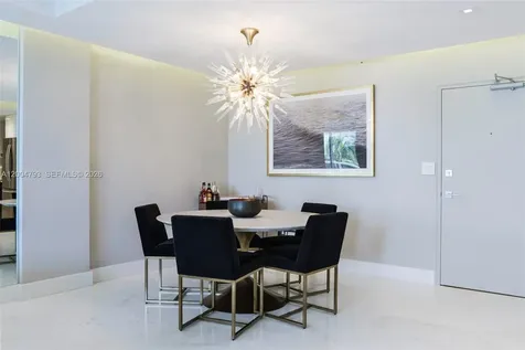 10275 Collins Avenue Bal Harbour FL 33154