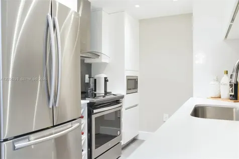 10275 Collins Avenue Bal Harbour FL 33154
