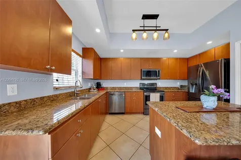 8906 SW 221st Terrace Cutler Bay FL 33190