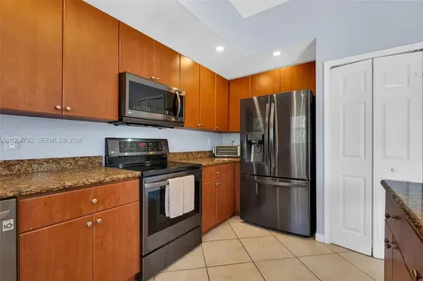 8906 SW 221st Terrace Cutler Bay FL 33190