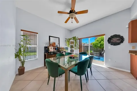 8906 SW 221st Terrace Cutler Bay FL 33190