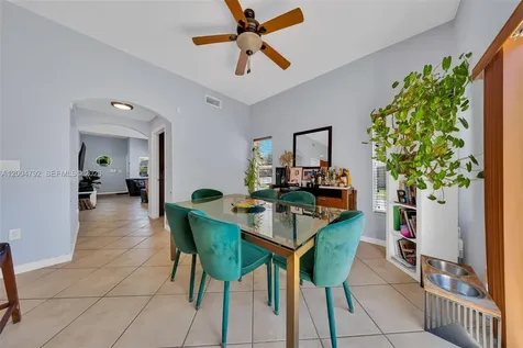 8906 SW 221st Terrace Cutler Bay FL 33190