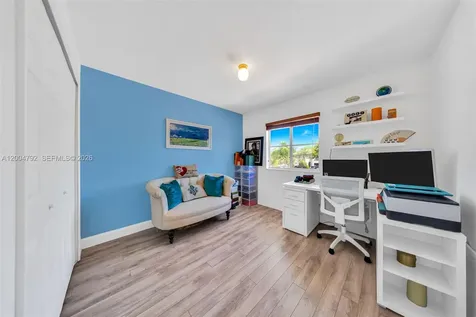 8906 SW 221st Terrace Cutler Bay FL 33190