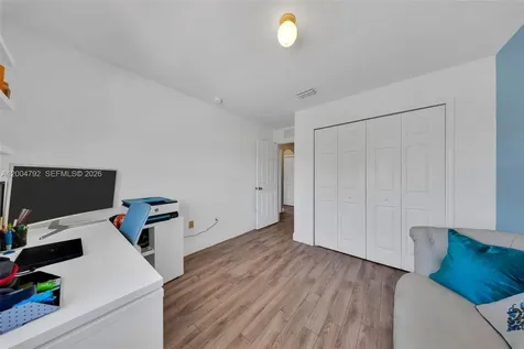 8906 SW 221st Terrace Cutler Bay FL 33190