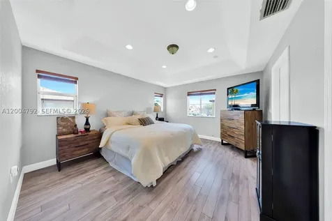 8906 SW 221st Terrace Cutler Bay FL 33190