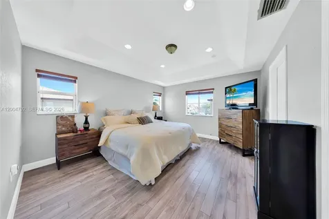 8906 SW 221st Terrace Cutler Bay FL 33190