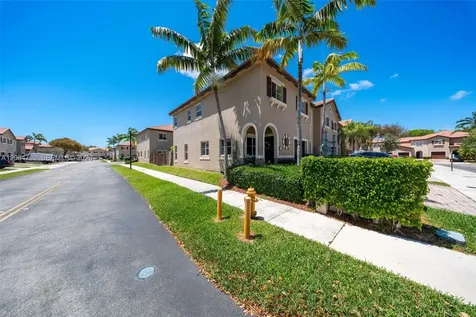 8906 SW 221st Terrace Cutler Bay FL 33190