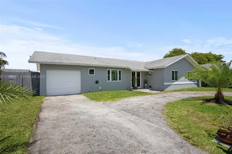 13453 SW 256th Terrace Homestead FL 33032