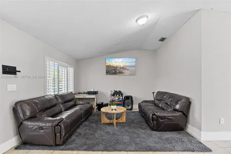13453 SW 256th Terrace Homestead FL 33032