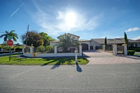 3190 SW 133rd Court Miami FL 33175