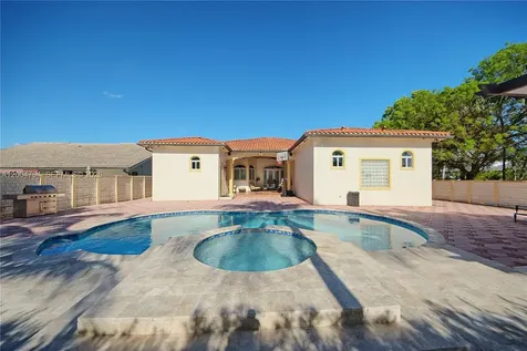 3190 SW 133rd Court Miami FL 33175