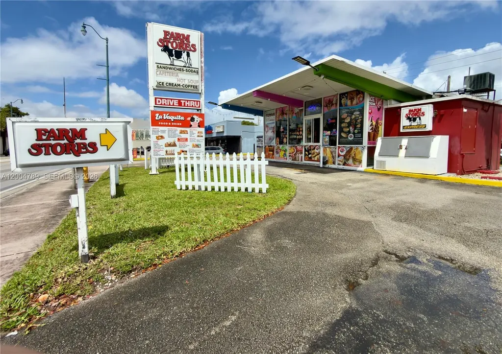 Farm Store Coral Gables Miami FL 33134
