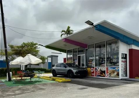 Farm Store Coral Gables Miami FL 33134