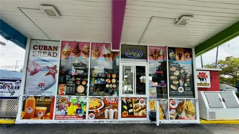 Farm Store Coral Gables Miami FL 33134