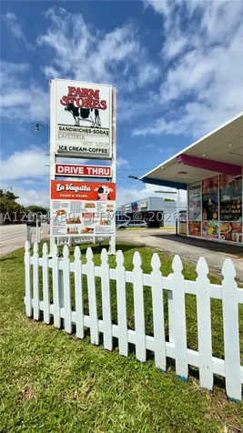 Farm Store Coral Gables Miami FL 33134