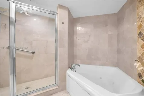 17555 Atlantic Boulevard Sunny Isles Beach FL 33160