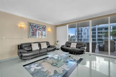 17555 Atlantic Boulevard Sunny Isles Beach FL 33160