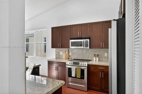 875 Savannah Falls Drive Weston FL 33327