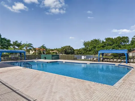 875 Savannah Falls Drive Weston FL 33327