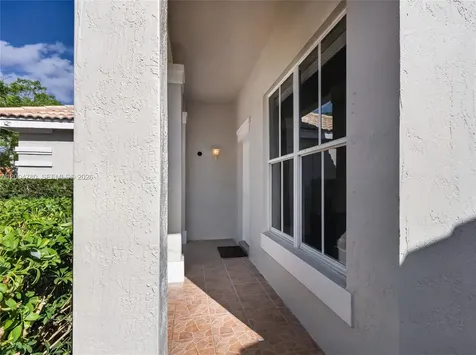 875 Savannah Falls Drive Weston FL 33327