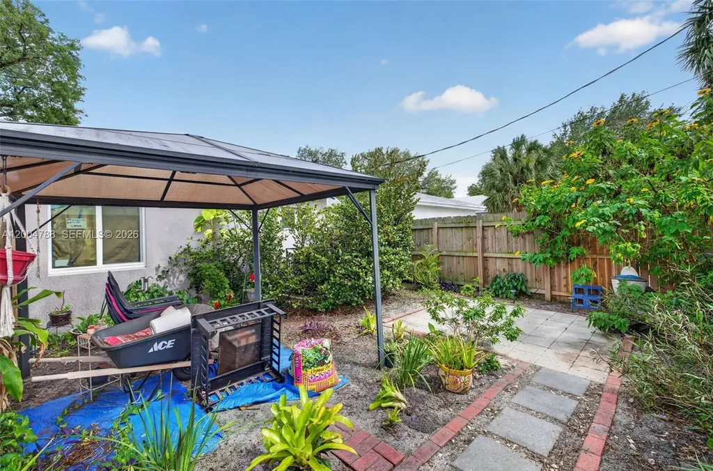 375 NW 28th Avenue Fort Lauderdale FL 33311