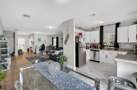 375 NW 28th Avenue Fort Lauderdale FL 33311