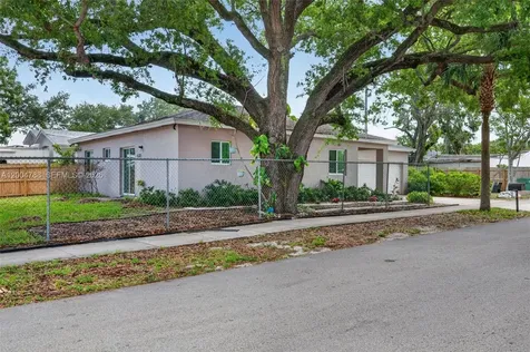 375 NW 28th Avenue Fort Lauderdale FL 33311