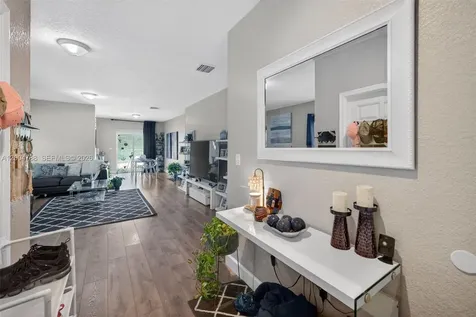 375 NW 28th Avenue Fort Lauderdale FL 33311