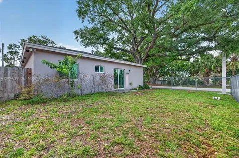 375 NW 28th Avenue Fort Lauderdale FL 33311